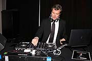 DJ John Munich = John Jürgens legte auf bei der Aftershow Party nach der Premiere FACK JU GÖHTE - SE MJUSICÄL im TECHNIKUM nebenan(©Foto: Martin Schmitz)
